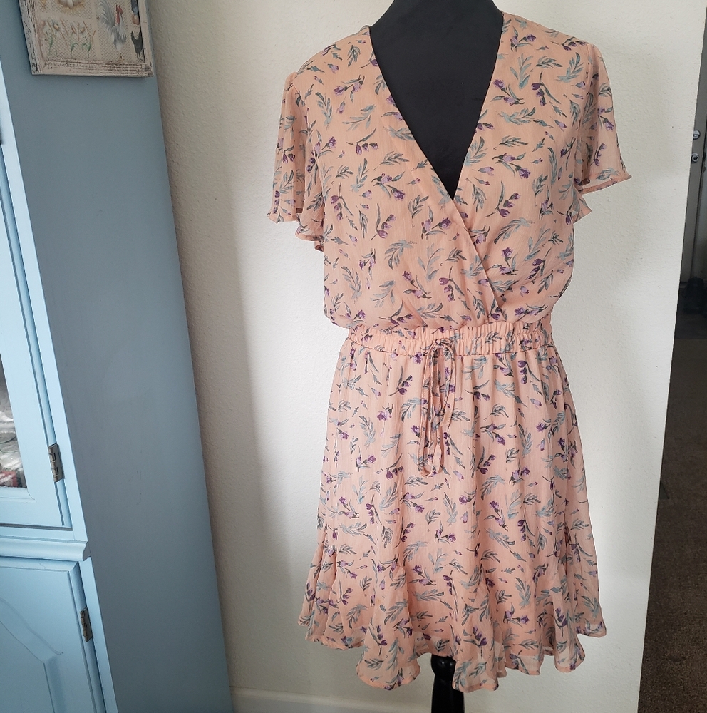Pretty Peach Spring Floral Dress Women's size L